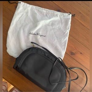 Vintage Salvatore Ferragamo Black patient trim leather Crossbody Bag